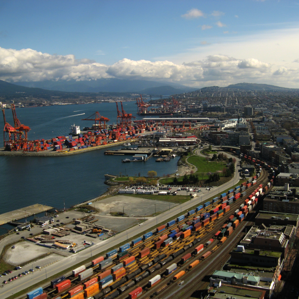 Reliable Sea Freight Shipping from Ho Chi Minh to Vancouver Port