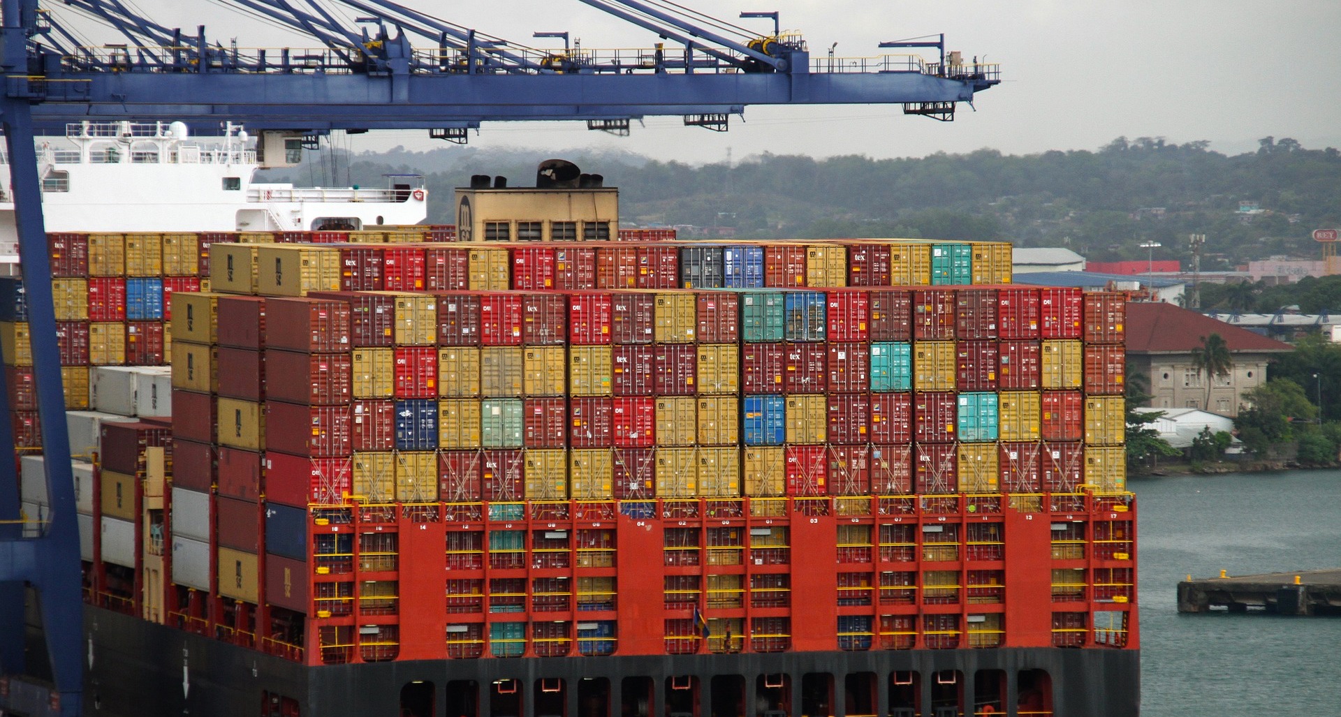 Container vận tải đường biển