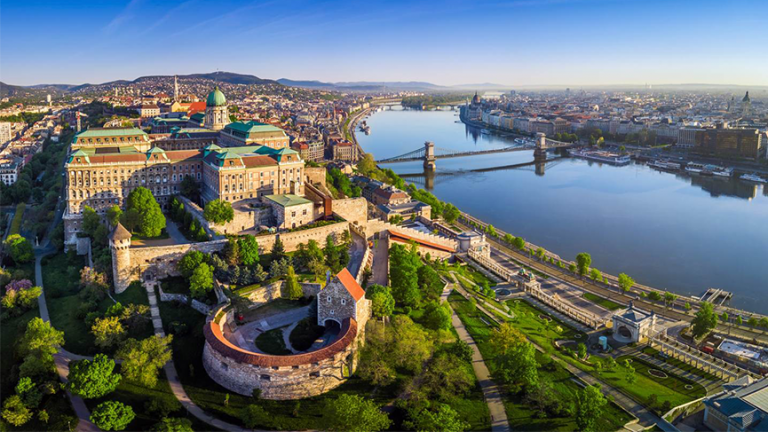 Gửi hàng lẻ LCL từ Cần Thơ đi Hungary bằng đường hàng không