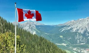 Chuyển phát nhanh đi Canada giá rẻ