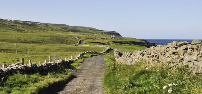 ship hang den ireland
