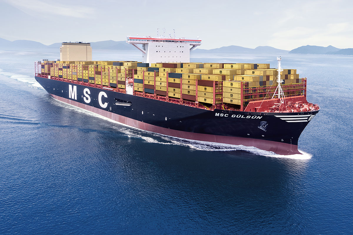 MSC Tessa phá kỷ lục tàu container lớn nhất thế giới