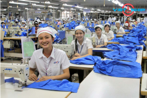 Vận chuyển hàng dệt may gia công đi Trung Quốc