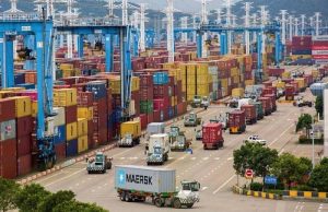 Dịch vụ Kéo Container Cảng – Giải Pháp Vận Chuyển Hiệu Quả và An Toàn