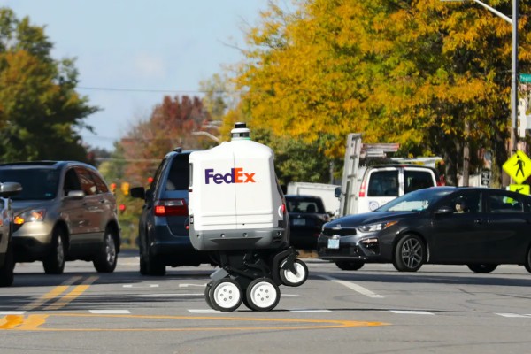 FedEx triển khai robot dỡ hàng tự động – Bước tiến mới trong ngành logistics