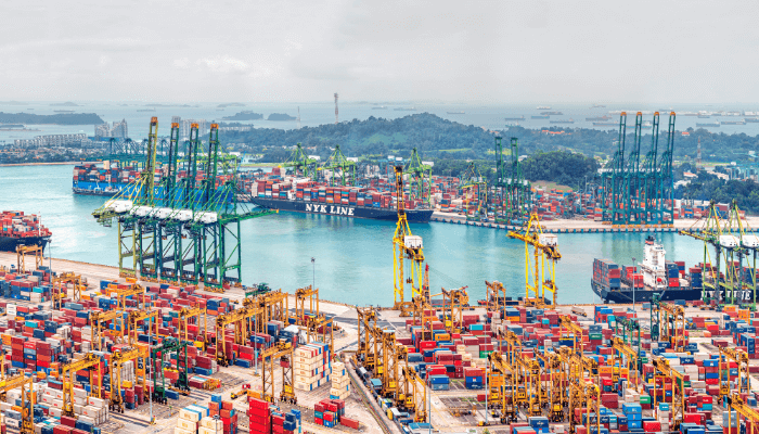 Singapore Có Phải Là Cảng Trung Chuyển Hàng Hóa Lớn Của Châu Á?